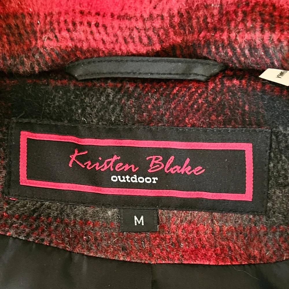 Red Jacket - Picture 4 of 6